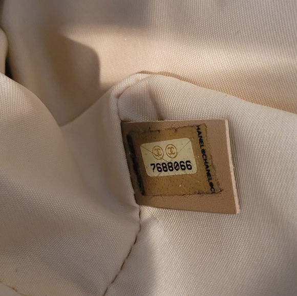 **HOST PICK ** Authentic Chanel Travel Line Handbag in Beige - Picture 14 of 16